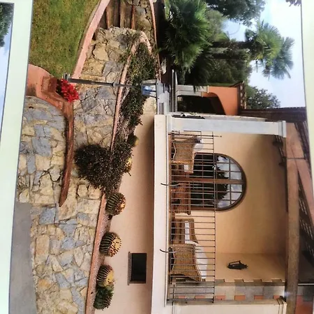 Con Piscina Interior Villa *