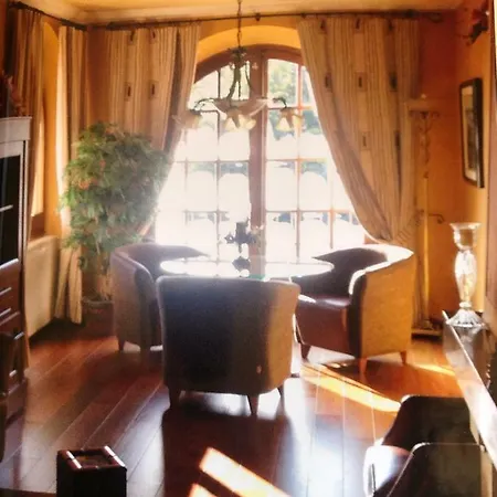 Con Piscina Interior Villa Gerona