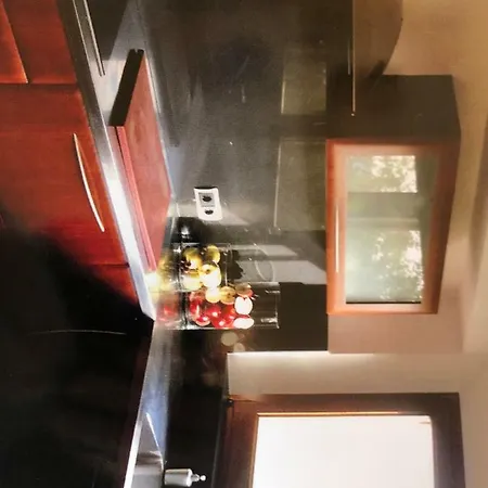 Con Piscina Interior *
