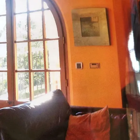 Con Piscina Interior
