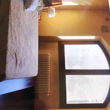 Con Piscina Interior