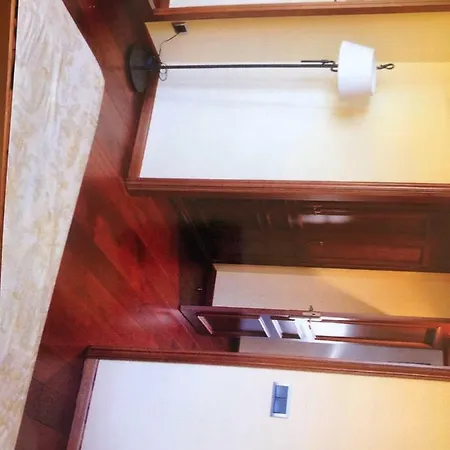 Villa Con Piscina Interior Gerona